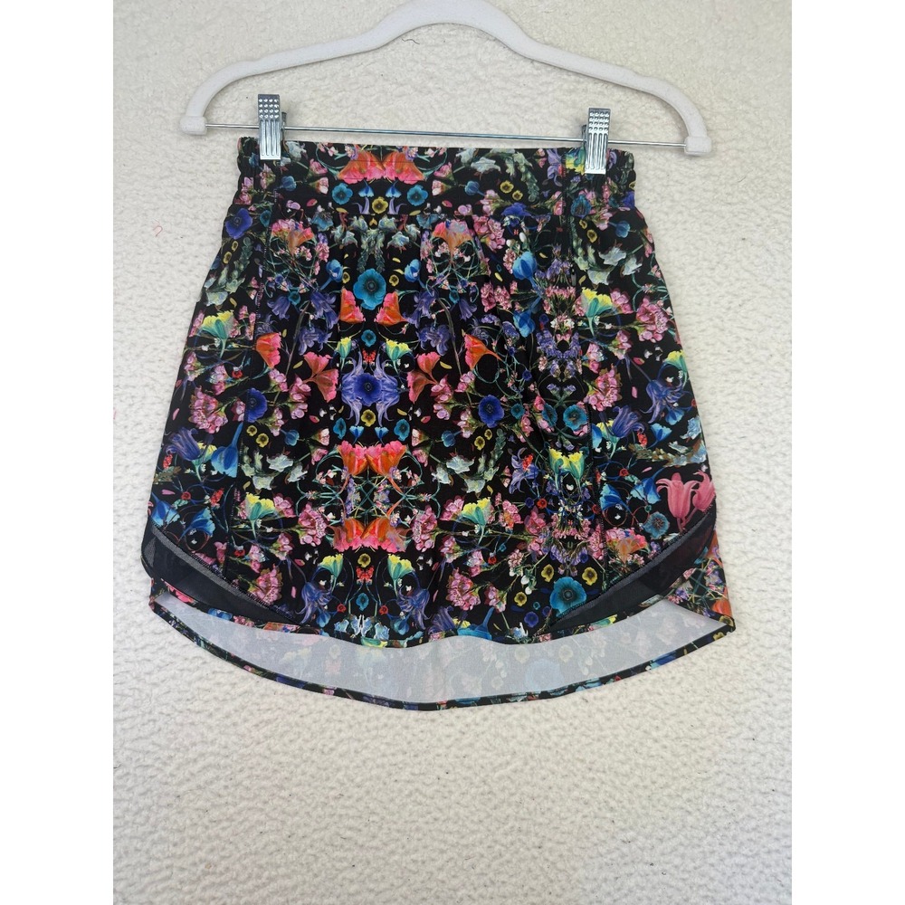 Lululemon Hotty Hot High-Rise Skirt Long 4 Flowerscope‎ Black Running Tennis